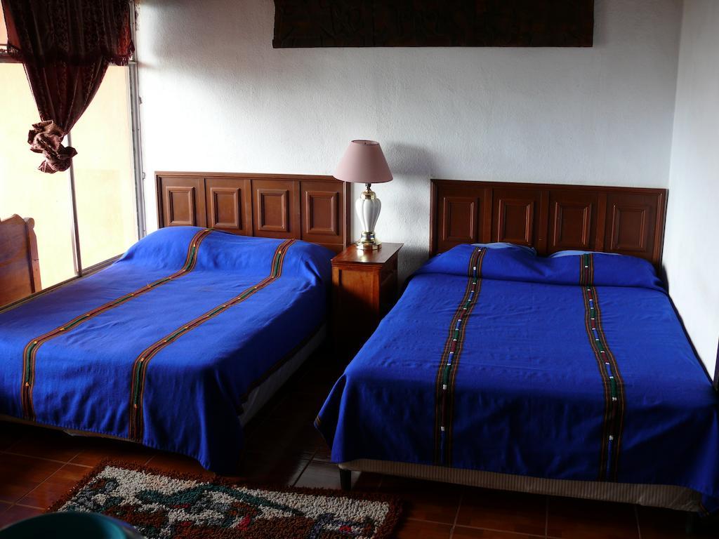 Hotel Playa Linda باناخاتشيل الغرفة الصورة
